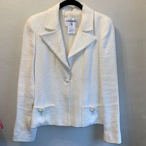 Chanel tweed jacket with sparkles